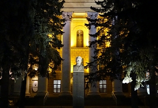 Физический институт имени П. Н. Лебедева -  один из крупнейших и старейших научно-исследовательских центров России